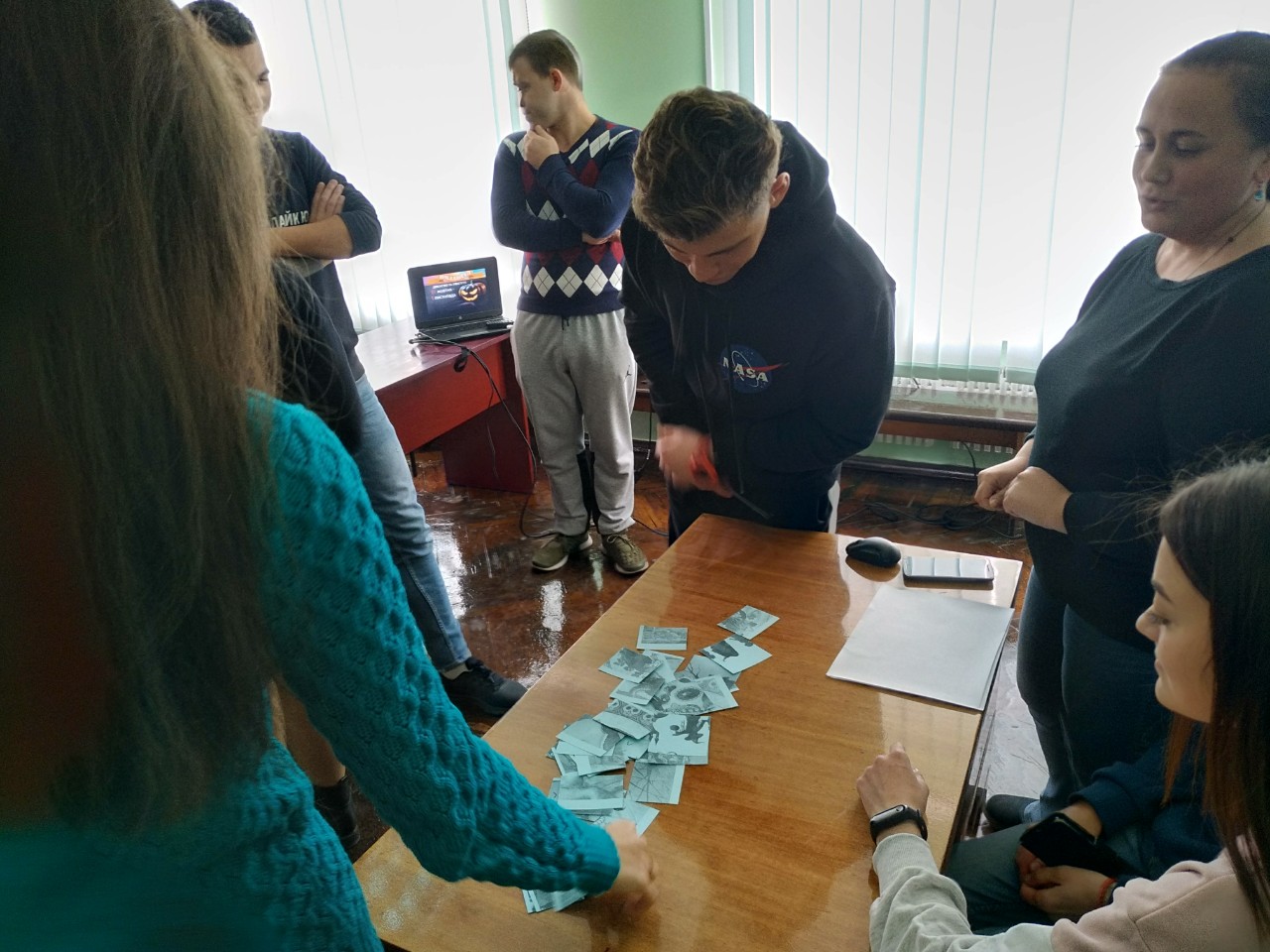 Коуч «Національні традиції святкування осінніх днів померлих»