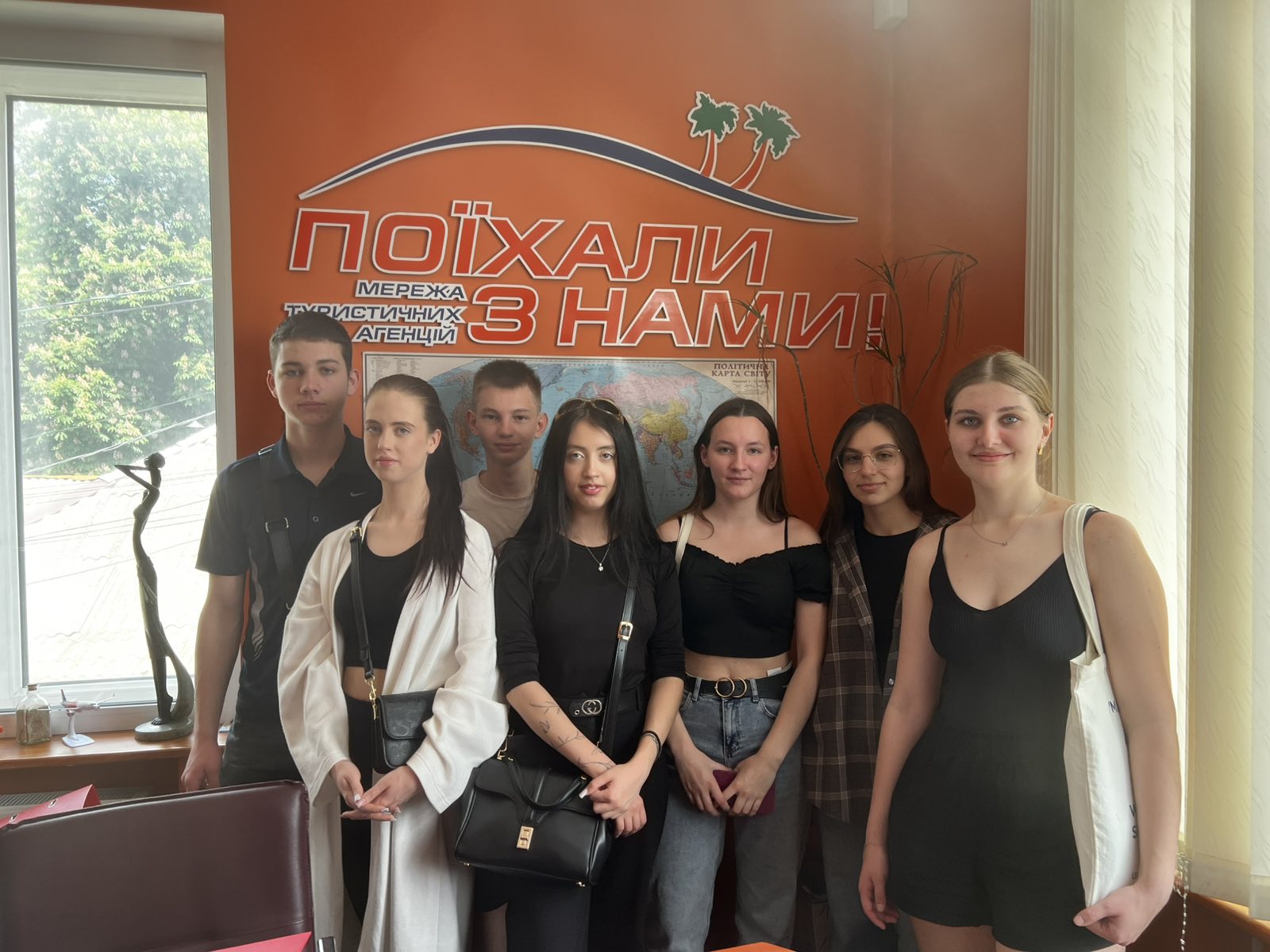 Світ туризму зсередини: практичний досвід та реальна співпраця зі стейкхолдерами 